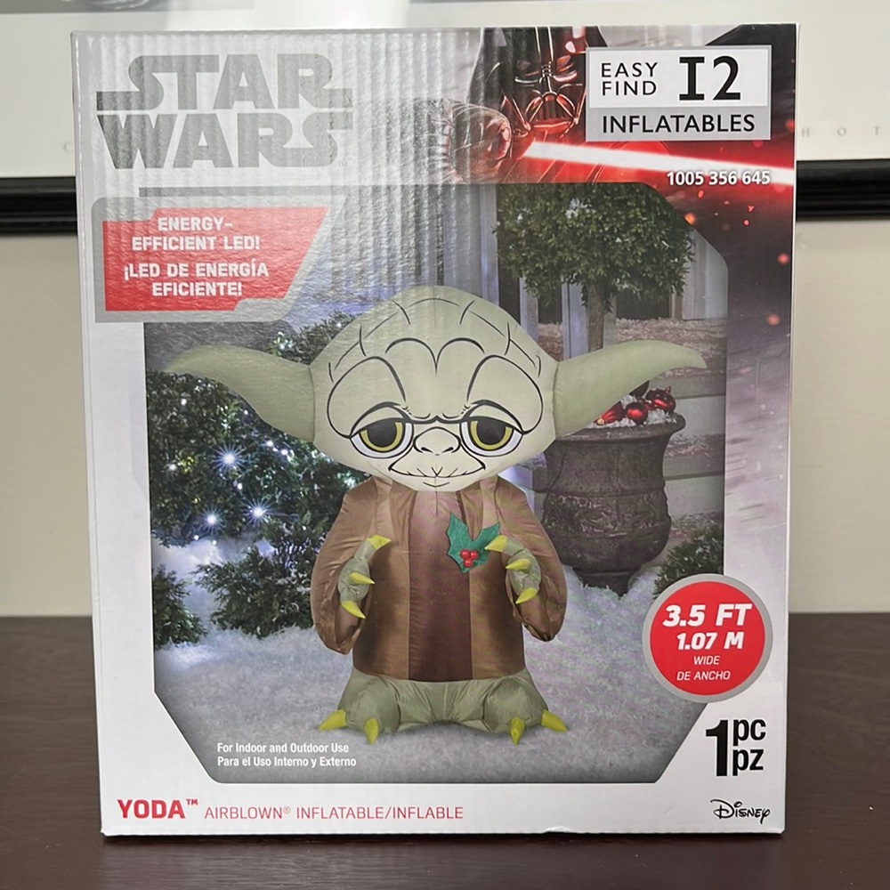Star Wars Yoda Christmas Inflatable